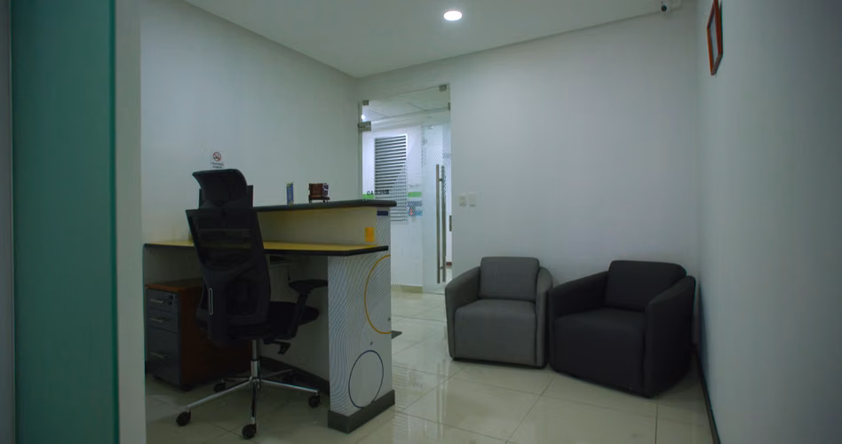Oficina en Oficentro La Virgen II – PAVAS - 80 m² con ubicación estratégica y lista para operar