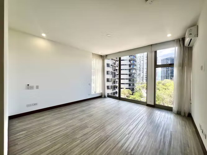 NUNCIATURA | 200 M² FRENTE A PARQUE EN TORRE| 3 HAB + BALCÓN CON VISTA