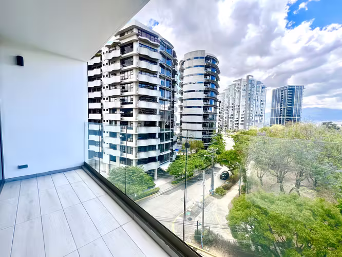 NUNCIATURA | 200 M² FRENTE A PARQUE EN TORRE| 3 HAB + BALCÓN CON VISTA