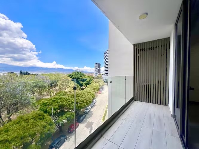 NUNCIATURA | 200 M² FRENTE A PARQUE EN TORRE| 3 HAB + BALCÓN CON VISTA