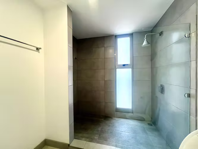 NUNCIATURA | 200 M² FRENTE A PARQUE EN TORRE| 3 HAB + BALCÓN CON VISTA