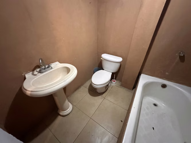 Casa a la venta para renovar en Rincón de Sabanilla, San Pablo de Heredia - Imagen 6