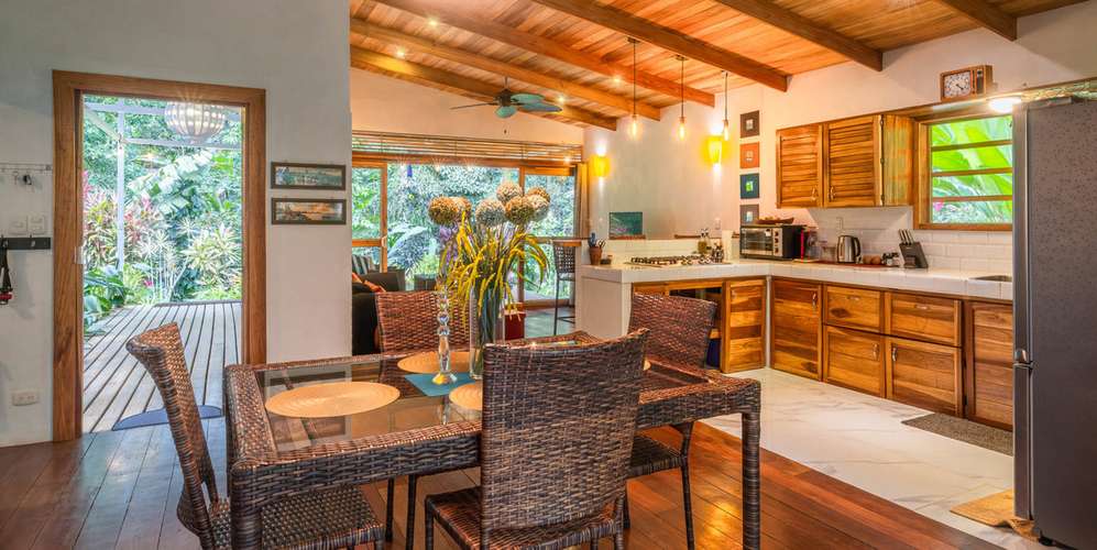 Villa 6 habs en Cocles Puerto Viejo - Zona indígena privada - Jardín - Imagen 3