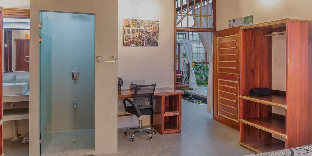 Villa 12 habs en Puerto Viejo Playa Chiquita - ingreso 8-9% renta