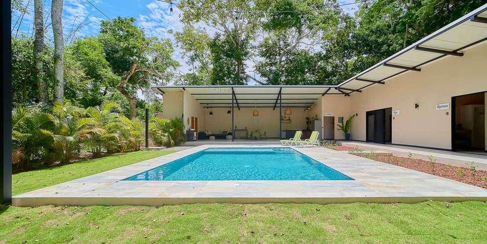 Home 3BR in Cahuita Playa Negra - Private Pool - Proven Rental Income