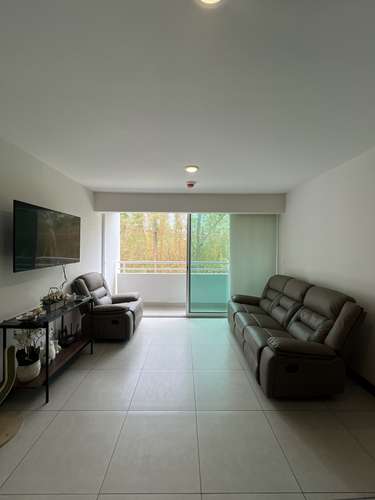 PRECIO DE OFERTA, SE VENDE precioso apartamento en Torres de Heredia (KHAYA RUTA 1)