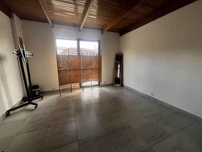 REBAJADO Venta de negocio centro de belleza y spa en barva de Heredia - Imagen 19