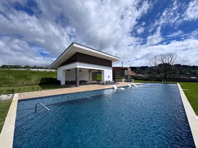 Venta de espectacular casa en Condominio Separada con Espectacular Vista - Imagen 16