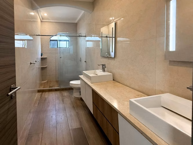 VENTA Y ALQUILER DE CASA EN VISTA VERDE DE UN NIVEL - LINDORA - Imagen 10