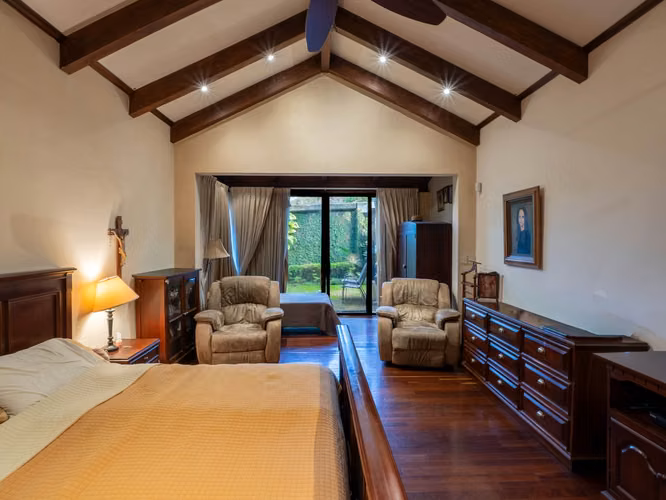 VENTA DE CASA EN CERRO ALTO DE UNA PLANTA