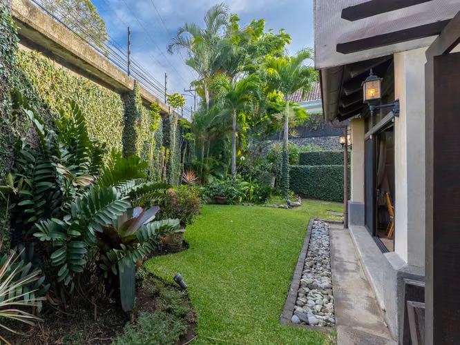 VENTA DE CASA EN CERRO ALTO DE UNA PLANTA