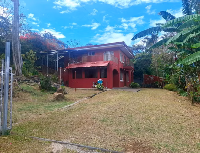 Venta de dos casas en amplio terreno en Escazú - Imagen 2