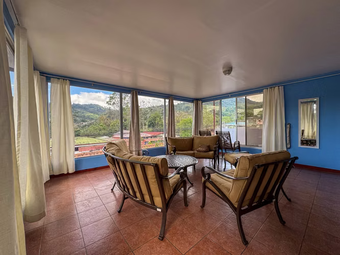 Se Vende Casa Valle Orosi Cartago JLBR