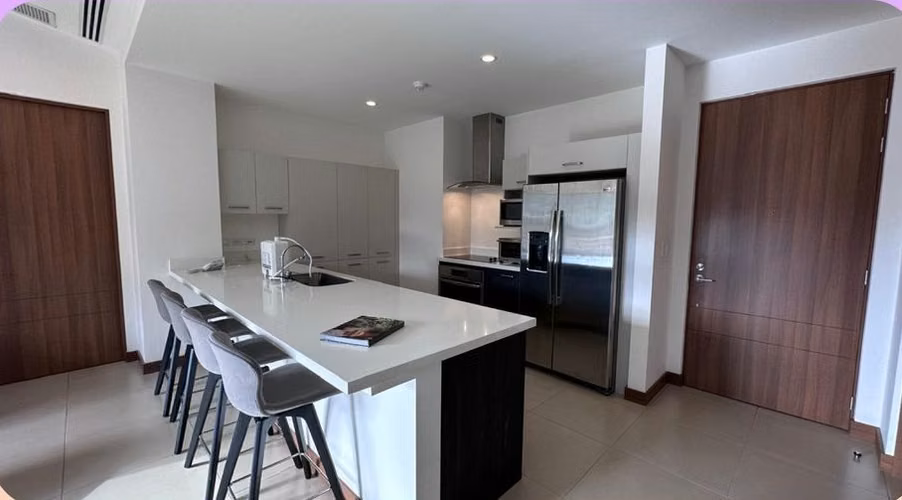 DISTRITO 4-y, full amueblado, hermoso-amplio-lujo 99m2, 2 hab, 2 baños, A/C-vista, ubicacion. - Imagen 3