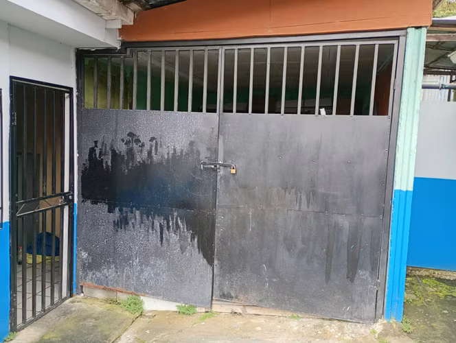 Se vende propiedad con 13 apartamentos. - Imagen 11