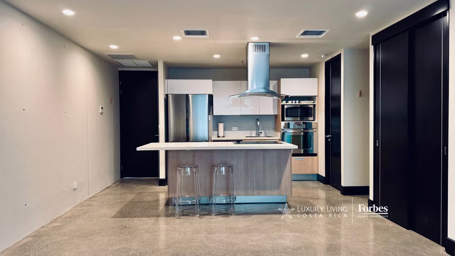 21384 - Single Loft Remodelado y Equipado con Amenidades Premium