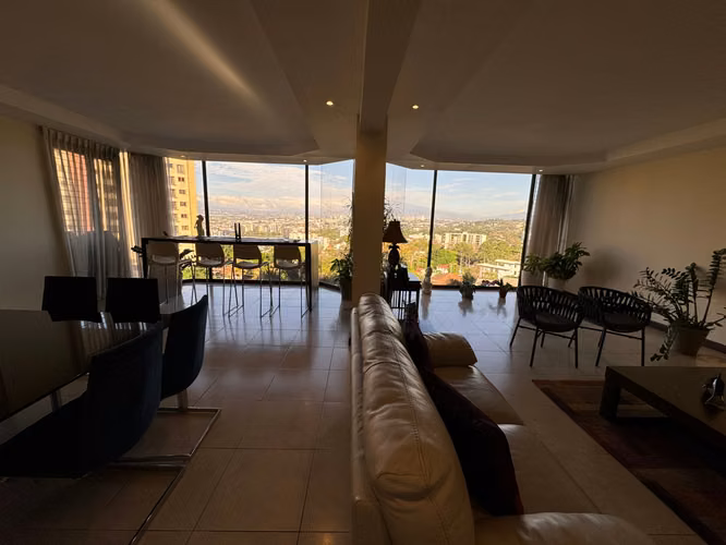 Venta de Exclusivo Apartamento en Torre en Escazú - Imagen 5