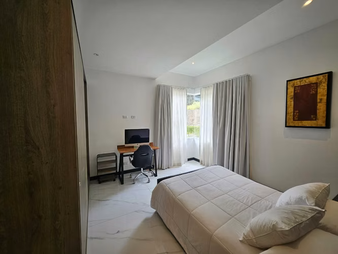 Residencia amueblada en alquiler dentro de Condominio en Escazú - Imagen 14