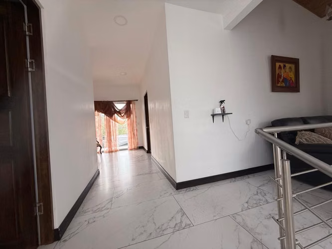 SE VENDE CASA LOS ANGELES DE SANTO DOMINGO HEREDIA