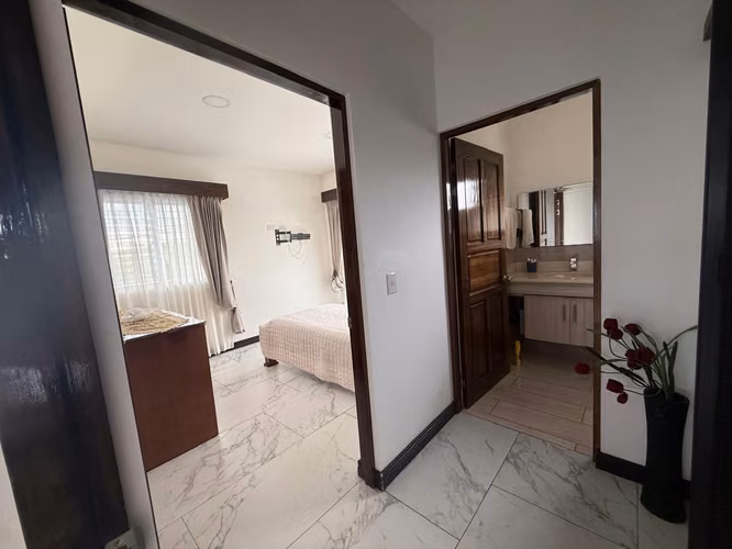 SE VENDE CASA LOS ANGELES DE SANTO DOMINGO HEREDIA