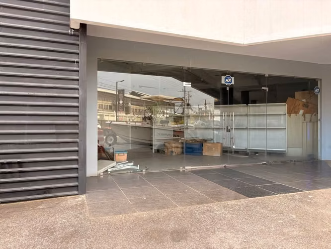Price Reduced! 121m² Ground Floor Commercial Space in Lindora, Santa Ana