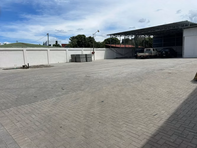 BODEGA EN ALAJUELA, SAN RAFAEL 350mts2
