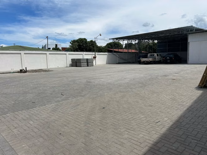 BODEGA EN ALAJUELA, SAN RAFAEL 350mts2