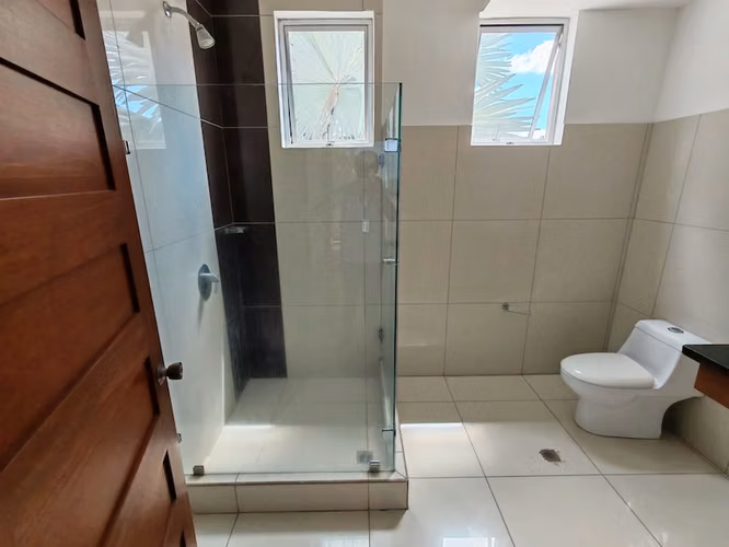 Condominio Metroview, Guayabos, Curridabat