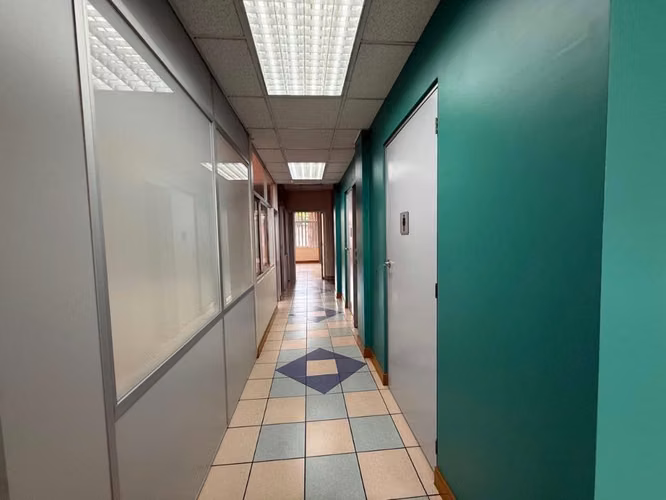 SE ALQUILA EDIFICIO COMERCIAL CURRIDABAT