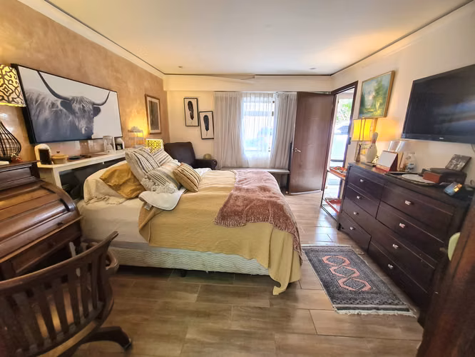 Venta de encantadoraa casa de un nivel, ubicada en Escazú, San José