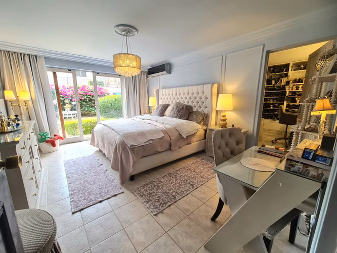 Venta de encantadoraa casa de un nivel, ubicada en Escazú, San José