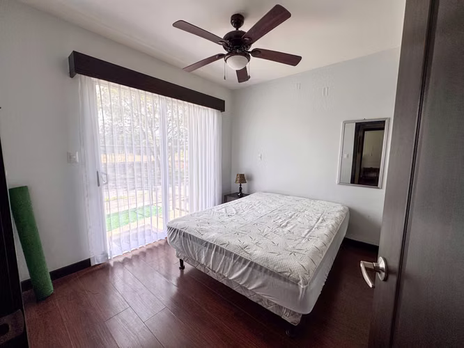 Alquier de Apartamento Amueblado en Condominio Los Príncipes, La Guácima - Imagen 6