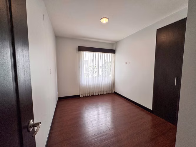 Alquier de Apartamento Amueblado en Condominio Los Príncipes, La Guácima - Imagen 8