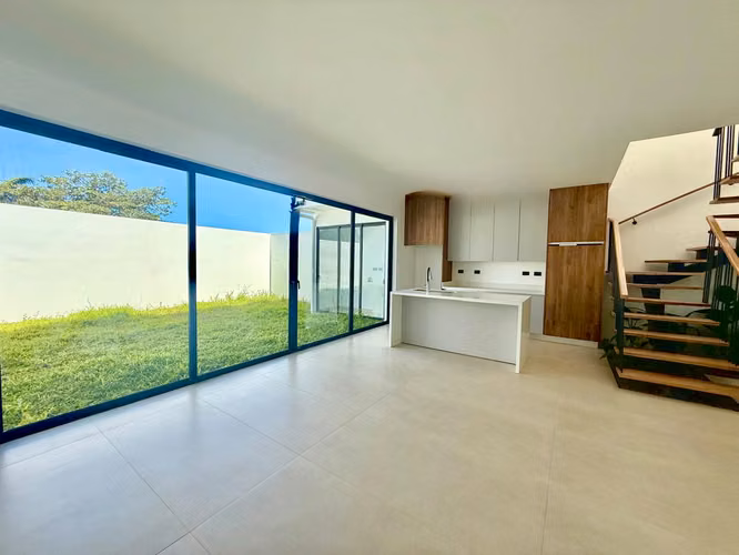 VENTA DE CASA EN CONDOMINIO EN GUACHIPELÍN, ESCAZÚ* - Imagen 4