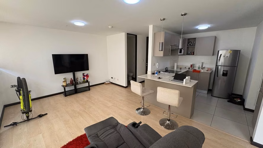 Venta de Apartamento en condominio de Sabana Sur, San José - Imagen 2
