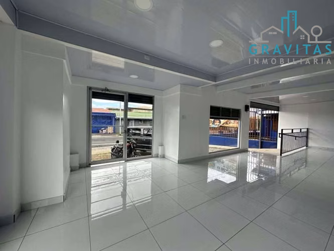 Alquiler de casa en San Pedro | USO COMERCIAL | 5 parqueos | F 568