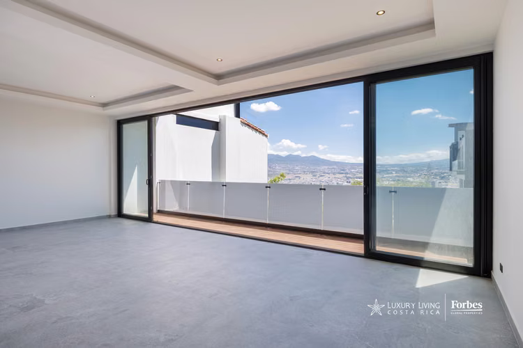 21388 - Apartamento 4 hab, amenidades de lujo en Cerro Alto, Escazú