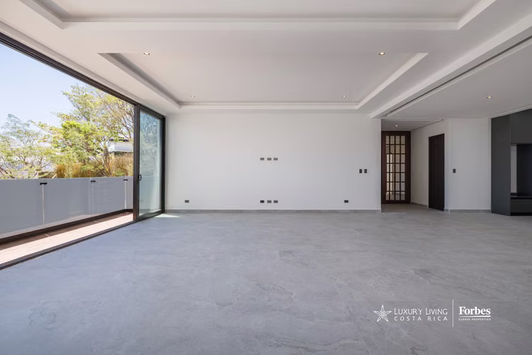21388 - Apartamento 4 hab, amenidades de lujo en Cerro Alto, Escazú