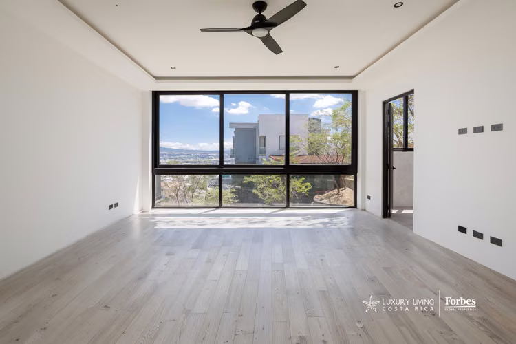 21388 - Apartamento 4 hab, amenidades de lujo en Cerro Alto, Escazú