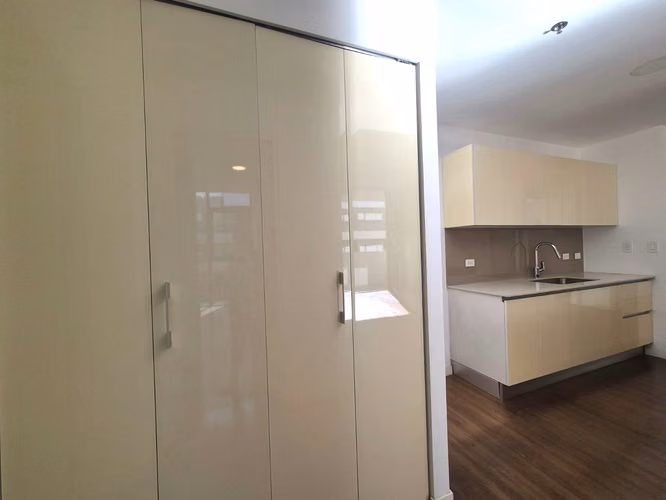 ESCAZU VILLAGE! APARTAMENTO DE 2 HAB/2BAÑOS/2PARQUEOS/BODEGA - Imagen 8