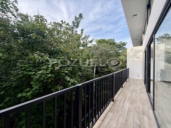 Vendo casa moderna en San Rafael de Escazú