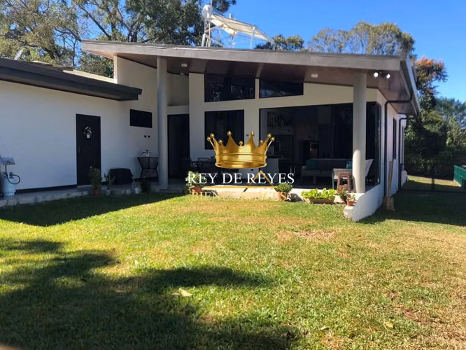 VENTA DE HERMOSA CASA EN GRECIA-ALAJUELA COSTA RICA - Imagen 9