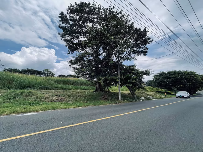 Venta de terrenos Uso Mixto por Nuevo Hospital, Heredia