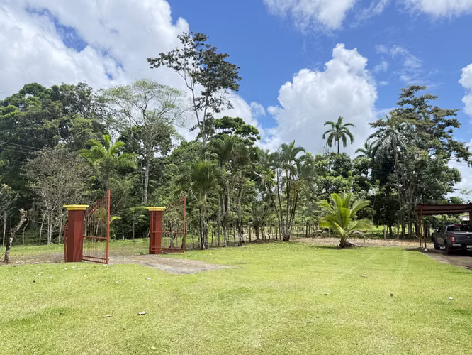 NUEVO PRECIO!!!! Hermosa propiedad en entorno natural privilegiado (Ideal para turismo o ganadería)