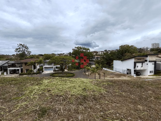 Lote en venta, Heredia, Condominio Francosta.
