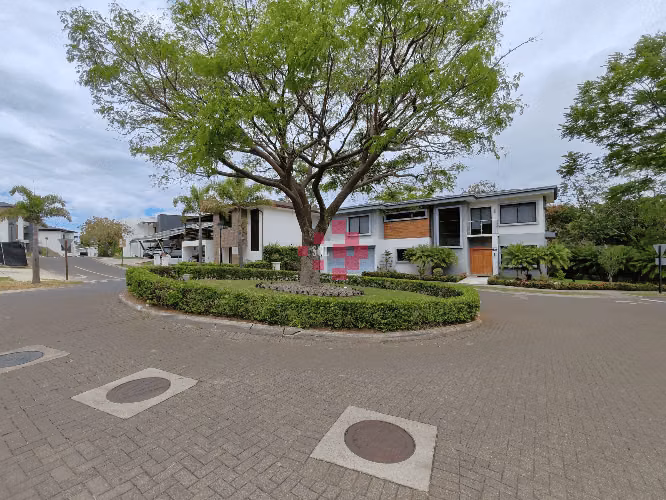 Lote en venta, Heredia, Condominio Francosta.