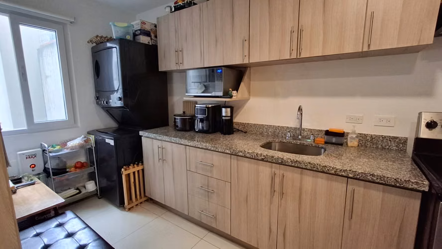Venta de apartamento en Zapote-Primer piso / GANGA