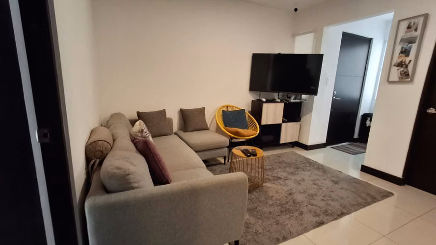 Venta de apartamento en Zapote-Primer piso / GANGA