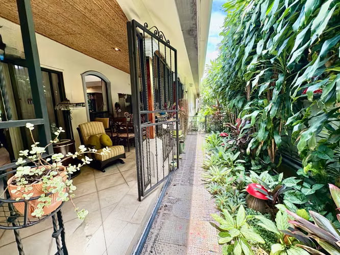 POZOS DE SANTA ANA! CASA DE UNA SOLA PLANTA DE 2 HAB/2BAÑOS, TERRAZA,1PARQUEO - Imagen 11