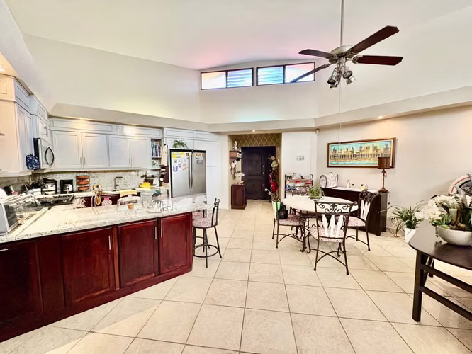 POZOS DE SANTA ANA! CASA DE UNA SOLA PLANTA DE 2 HAB/2BAÑOS, TERRAZA,1PARQUEO - Imagen 7